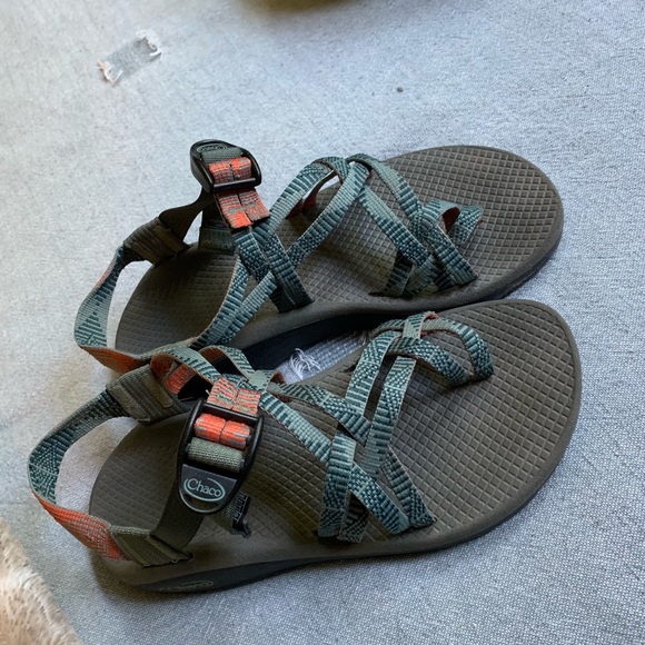 Chaco Shoes - SIZE 7 WOMENS CHACOS